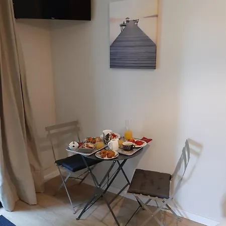 La Claudia Jardin Et 3* Pennautier
