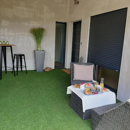 La Claudia Bed & Breakfast
