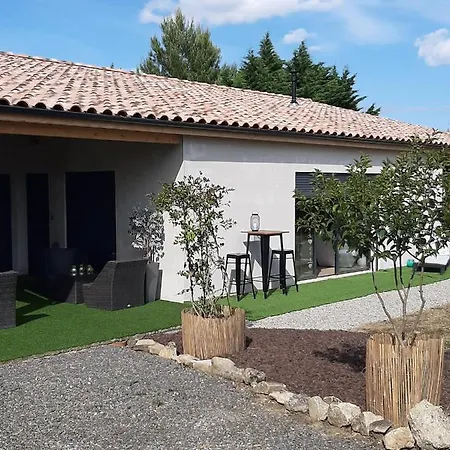 Oda ve Kahvaltı La Claudia Jardin Et