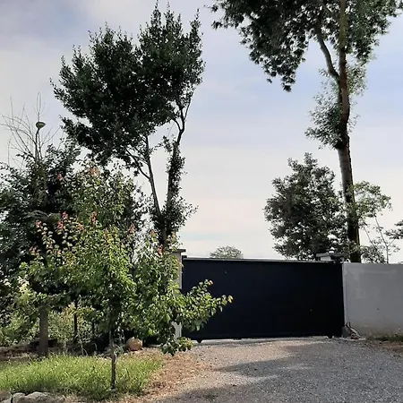 La Claudia Jardin Et 3*