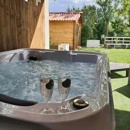 La Claudia Bed & Breakfast Pennautier