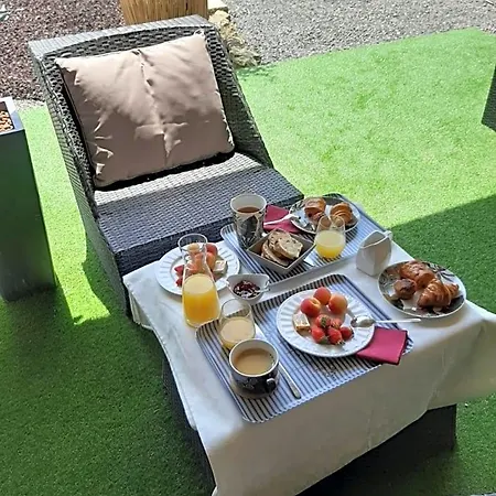 La Claudia Jardin Et 3* Pennautier